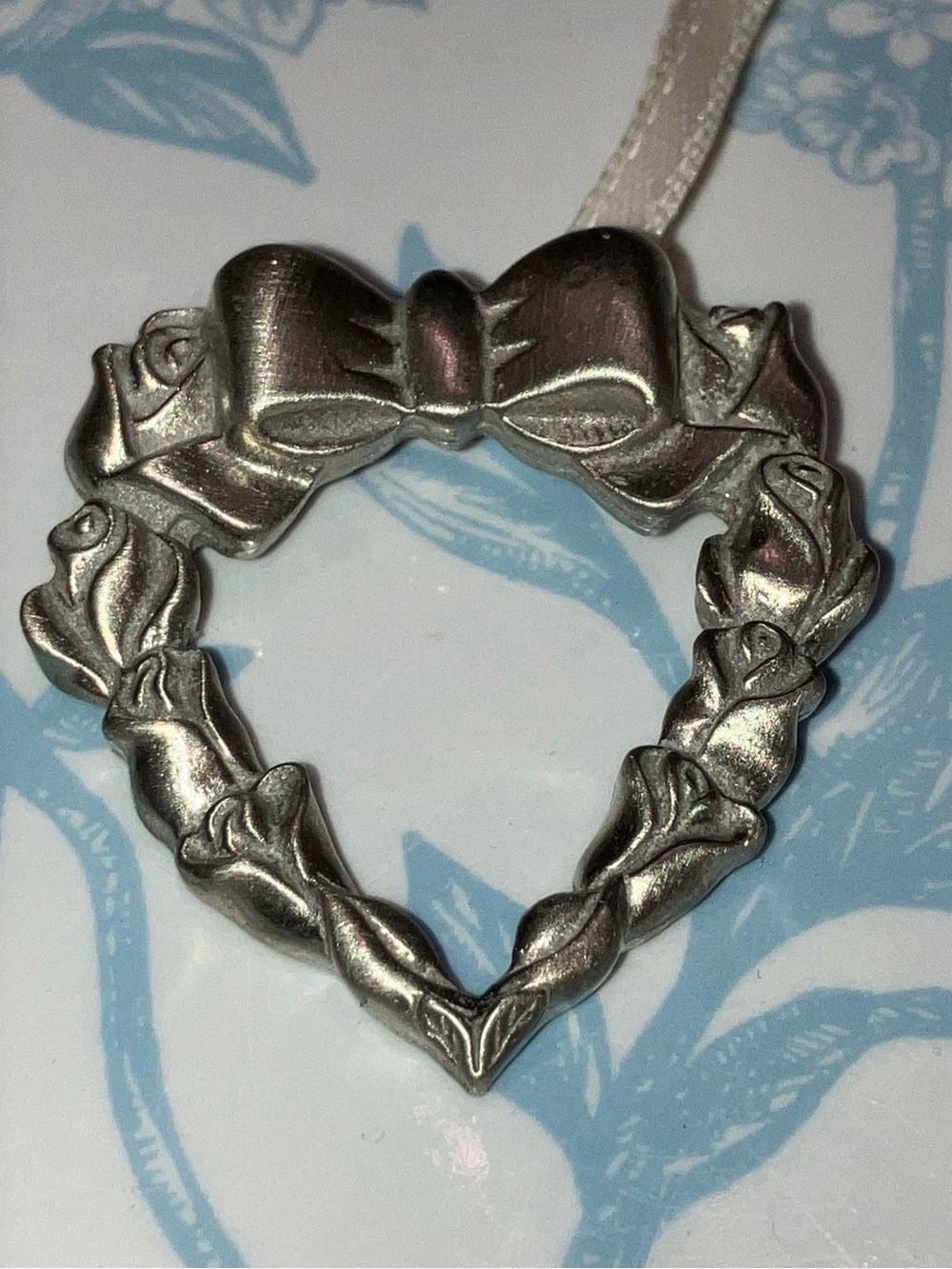 Vintage Signed Pewter Rose Heart & Bow Longaberger Basket Charm Ornament Brooch